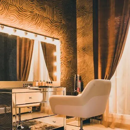 Отель Sisu Boutique (adults Only) 4*