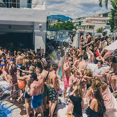 Sisu Boutique (adults Only)