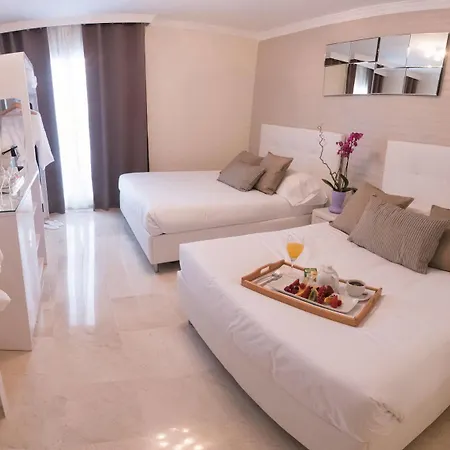 Sisu Boutique (adults Only) Marbellac